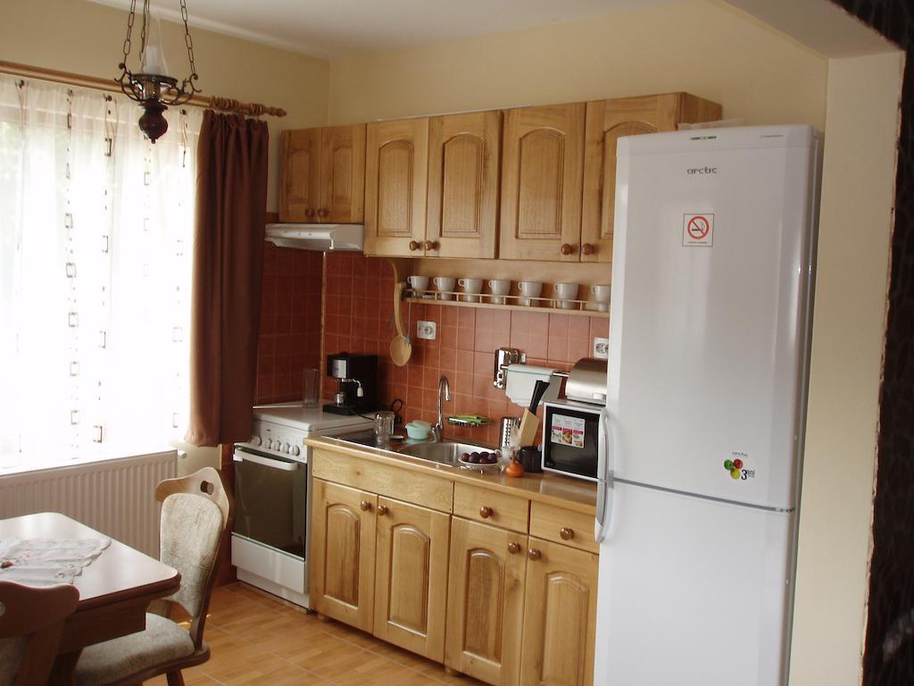 Arnota Villa Costesti  ภายนอก รูปภาพ